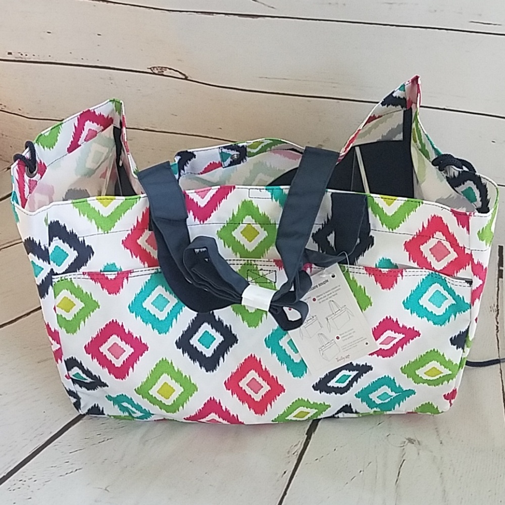 Soft utility tote